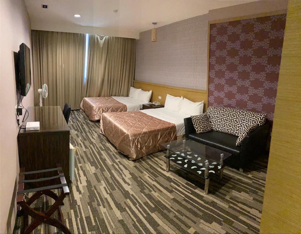 Home Full Hotel Jincheng Eksteriør billede