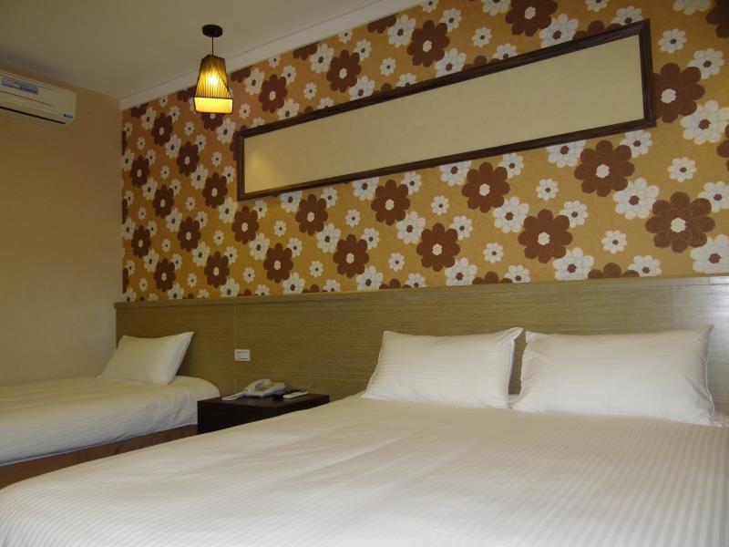 Home Full Hotel Jincheng Eksteriør billede